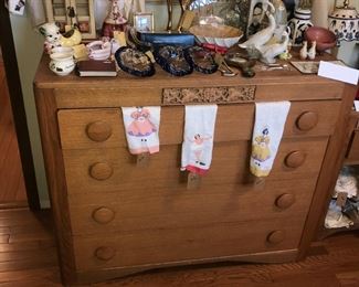 Items Located In The 2nd Bedroom