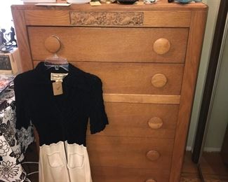 Items Located In The 2nd Bedroom