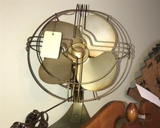 Items Located In The 2nd Bedroom