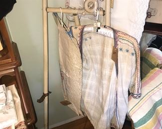 Items Located In The 2nd Bedroom