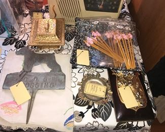 Items Located In The 2nd Bedroom