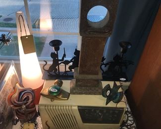 Items Located In The 2nd Bedroom