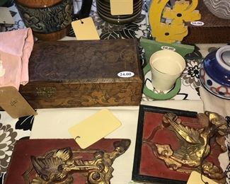 Items Located In The 2nd Bedroom