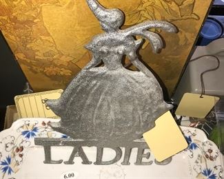 Items Located In The 2nd Bedroom