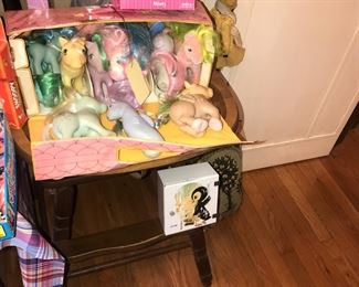 Items Located In The 3rd Bedroom