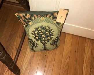 Items Located In The 3rd Bedroom