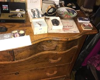 Items Located In The 4th Bedroom