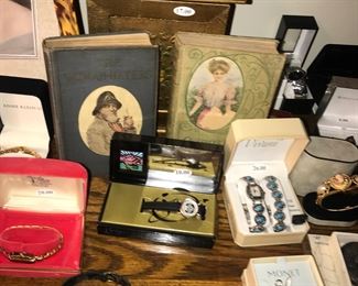 Items Located In The 4th Bedroom