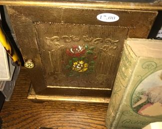 Items Located In The 4th Bedroom