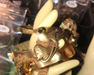 Items Located In The 4th Bedroom