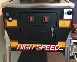 Williams High Speed Pinball Machine