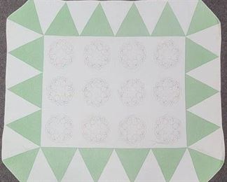 ANTIQUE OR VINTAGE HAND STITCHED HEARTS QUILT