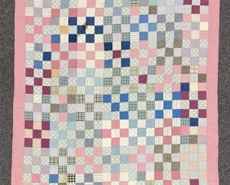 ANTIQUE HAND STITCHED PATCHWORK QUILT