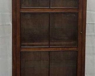 ANTIQUE VICTORIAN STYLE CHINA CABINET