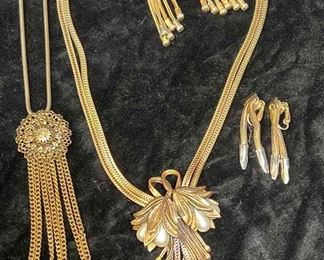 Frank Tortolani Necklace Other Complementing Pieces