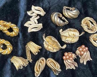 Schiaparelli, Trifari Others