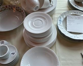 	#26	Spode Mansard fine bone china 48 pieces	 SOLD				