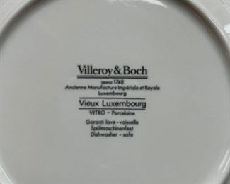 	#25	Villeroy & Boch Vieux Luxembourg white blue floral set for 4 - 20 pieces	 $125.00 				