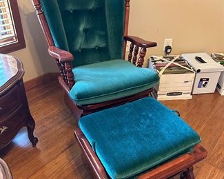 	#37	Glider rocker with ottoman	 SOLD			