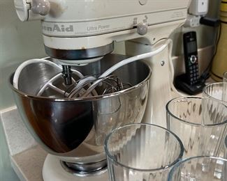 	#54	Kitchenaid stand mixer	SOLD			