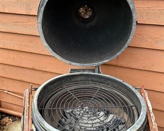 	#120	Smoker with stand	SOLD			