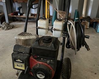 	#101	Commerical Briggs and Straton pressure washer 6.75 hp	 SOLD				