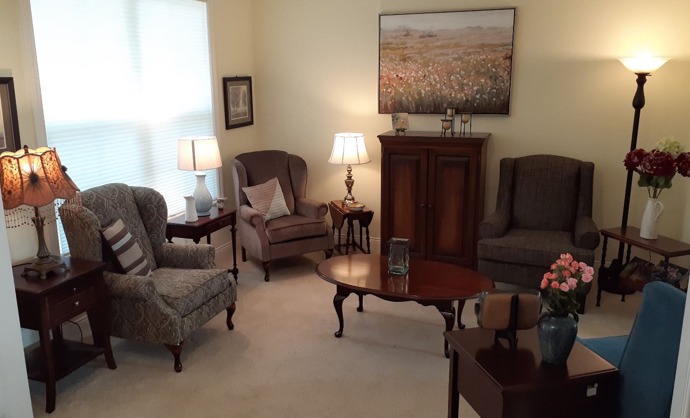 Gillett Estate Sale in Grand Ledge, MI starts on 6/21/2023