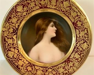 Royal Vienna
porcelain plate
Wagner