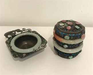 Chinese bangle box & bangle dish
Bronze enamel
semi-precious stones