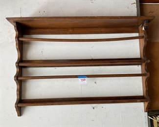 WOOD ANTIQUE PLATE RACK