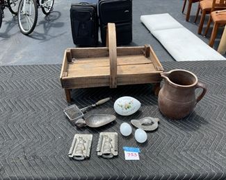 MISCELLANEOUS COLLECTIBLES