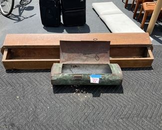 WOOD COLLECTIBLES. WAGON TOOL BOX