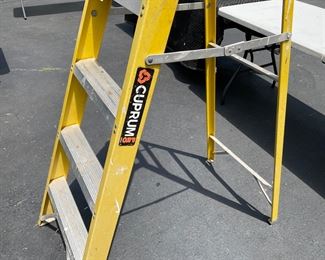 6 FT LADDER