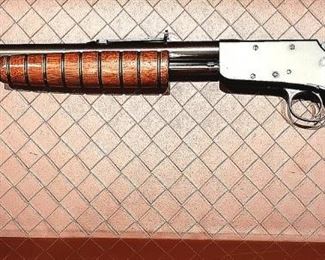 Rare 1931 Marlin model 37 .22cal pump action rifle.