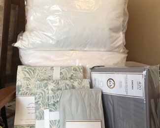 Pottery Barn Duvet Sheets Set With Pillow Shams