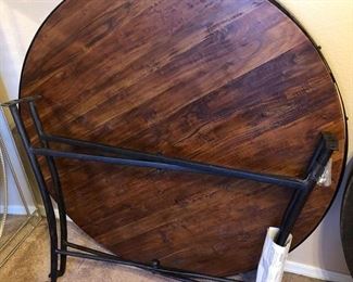 Pottery Barn, Malone Bistro Table New