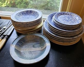 Bennington plates and bowls