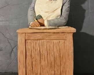 "Forest Hills Treasures" in Augusta, GA. Closing 8pm Mon 6/19. Pickup is Tue 6/20 from 2-6p. Please click here to see more photos, descriptions, and current bids: https://ctbids.com/estate-sale/22139