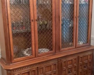 "Forest Hills Treasures" in Augusta, GA. Closing 8pm Mon 6/19. Pickup is Tue 6/20 from 2-6p. Please click here to see more photos, descriptions, and current bids: https://ctbids.com/estate-sale/22139