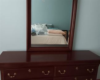 BEAUTIFUL DRESSER GREAT CONDITION