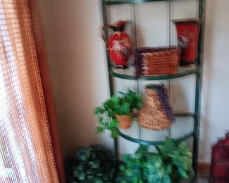 NICE PLANT STAND OR DISPLAY SHELF