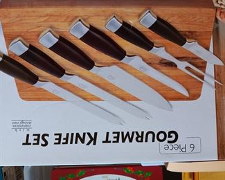 KNIFE SET