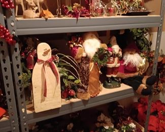 MORE CHRISTMAS DECOR