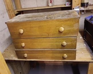 DOLL DRESSER OR SMALL STORAGE
