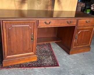 Hooker Furniture-desk-cherry