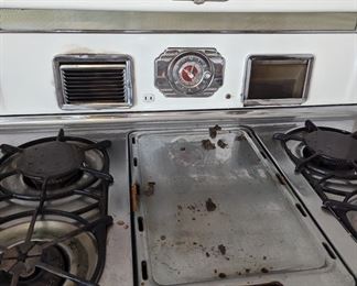 O'Keefe and Merritt stove as-is