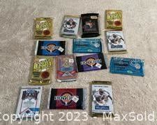 wsealed deck football baseball and basketball card collection3181 t
