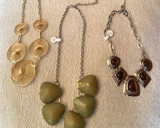 Chunky fashion necklaces