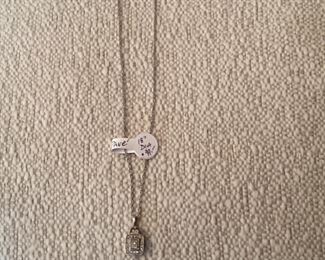 18" sterling silver chain w/pave diamond pendant
