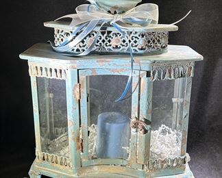 Decorative lanterns (2)